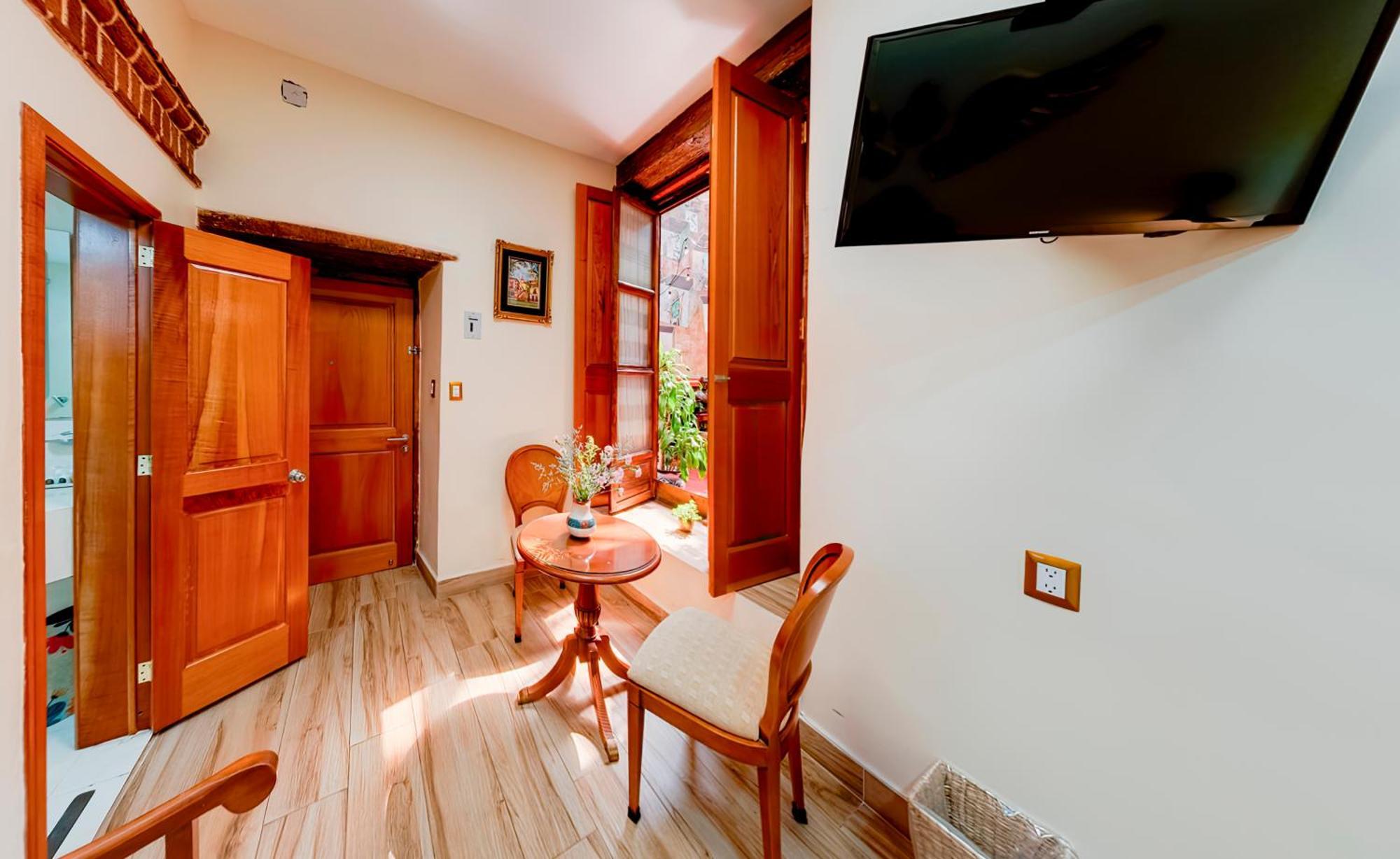 Hotel Casa Baez Пацкуаро Экстерьер фото